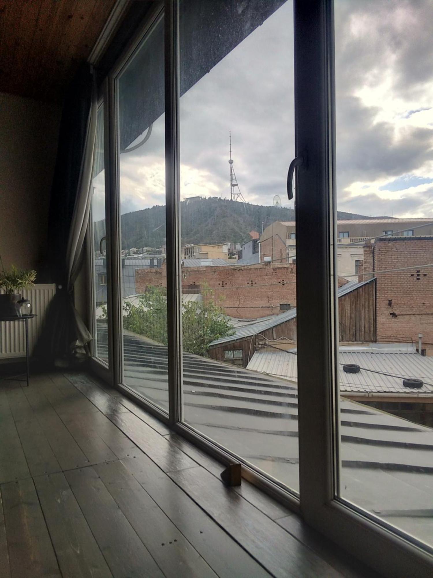 View Apartment Tbilisi Exteriör bild